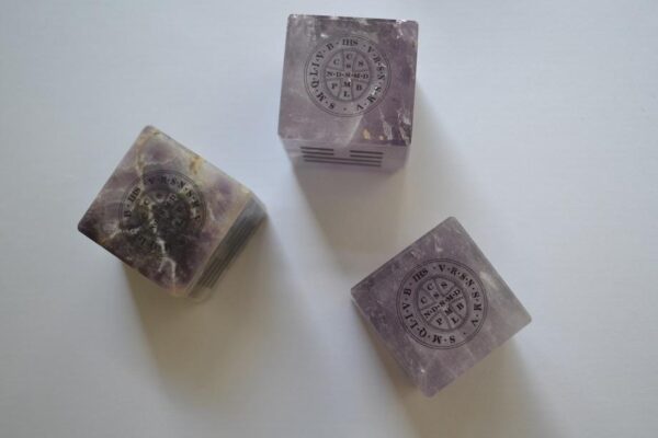 amethyst protection cubes